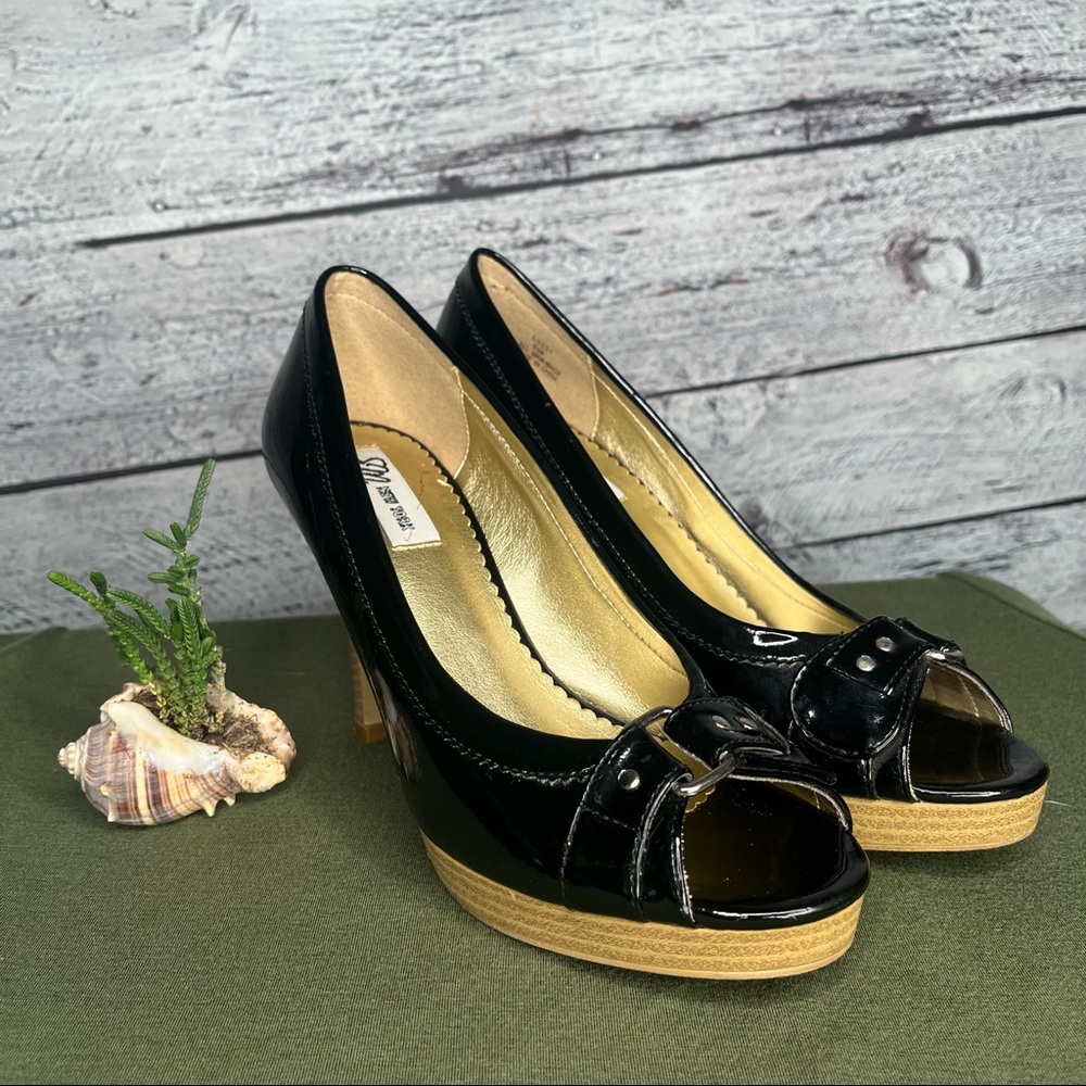 Luush black heels size 8.5